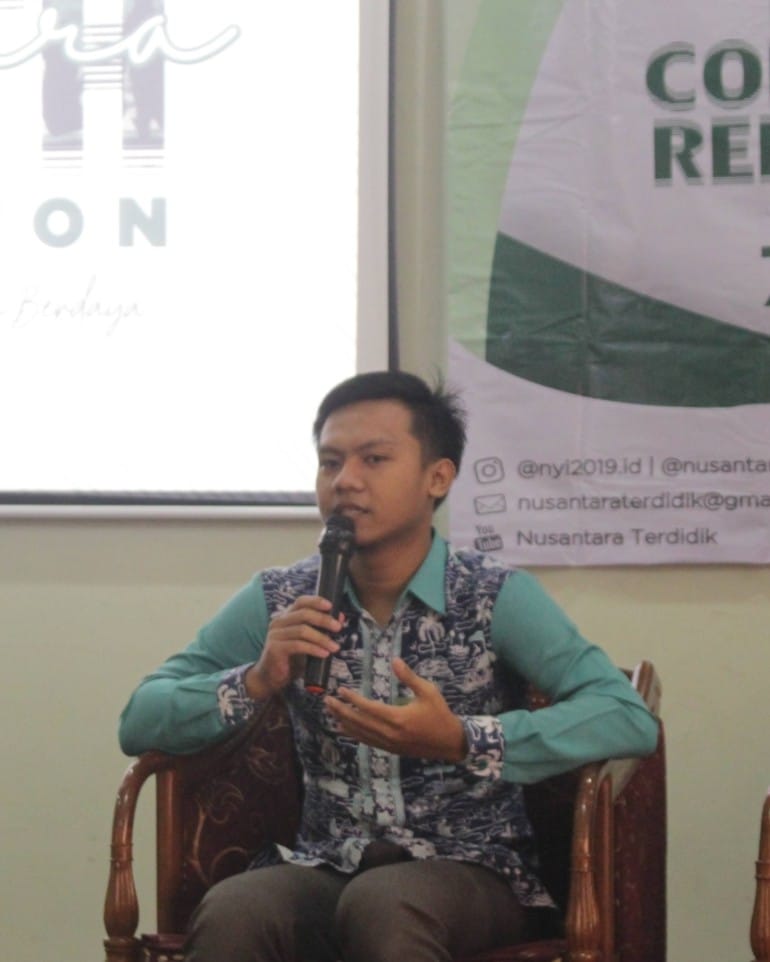 Direktur Gerakan Milenial Sukabumi, Syahab Solehudin, dengan tegas merekomendasikan Fikri Abdul Ajiz sebagai calon Bupati Kabupaten Sukabumi