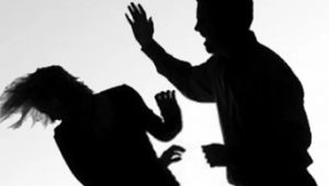 Tidak Pulang Dua Hari, Seorang Istri di Caringin Sukabumi Terkapar Dihantam Suami dengan Balok