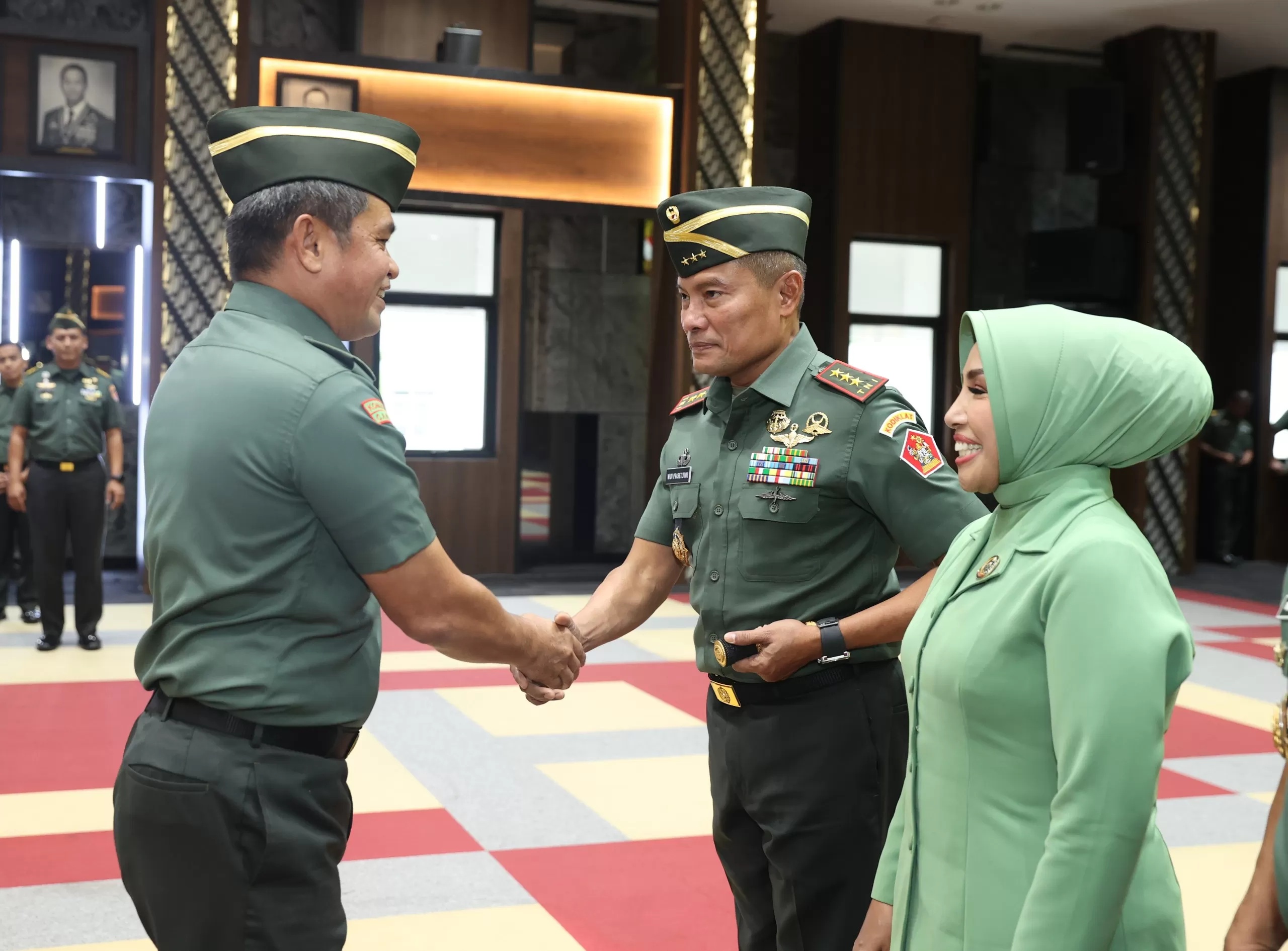 ILUSTRASI: Kepala Staf Angkatan Darat (KSAD) Jenderal TNI Maruli Simanjuntak menerima laporan kenaikan pangkat 30 Perwira Tinggi (Pati) TNI AD. (Istimewa)