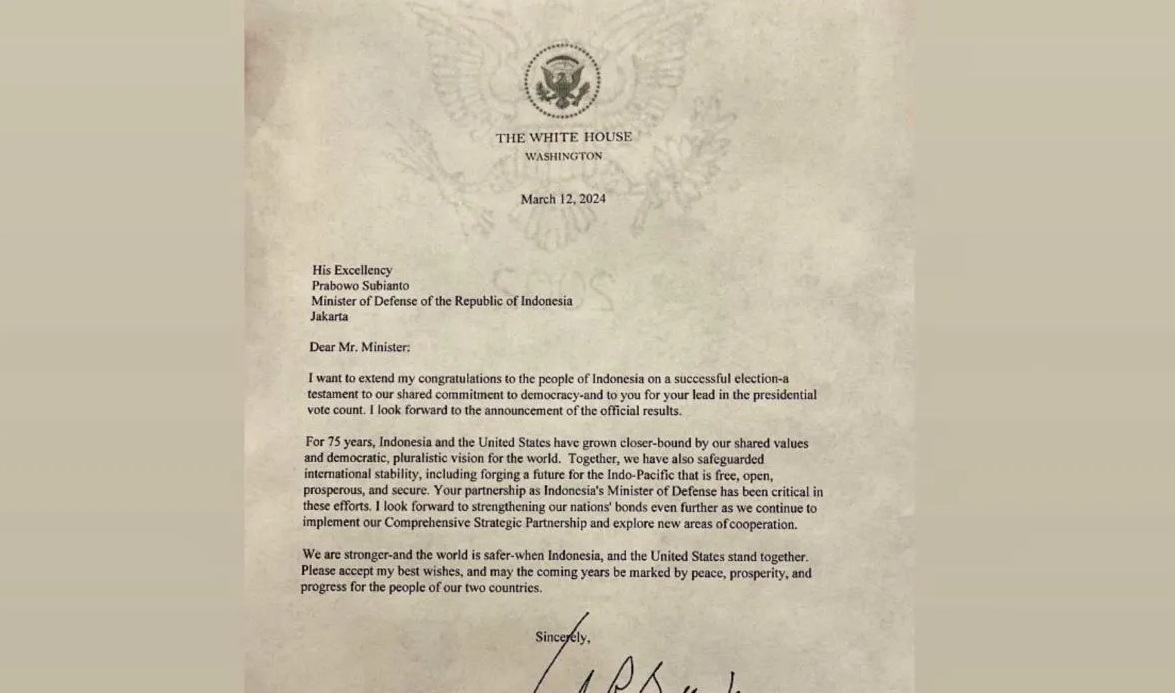Tangkapan layar surat ucapan selamat dari Presiden Amerika Serikat Joe Biden untuk Calon Presiden Prabowo Subianto yang diserahkan oleh Dubes AS untuk ASEAN Yohannes Abraham ke Prabowo di Kantor Kemhan RI, Jakarta, Kamis (14/3/2024).
