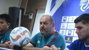 Hadapi Persikabo, Persib Bandung Tetap Bermain Keras