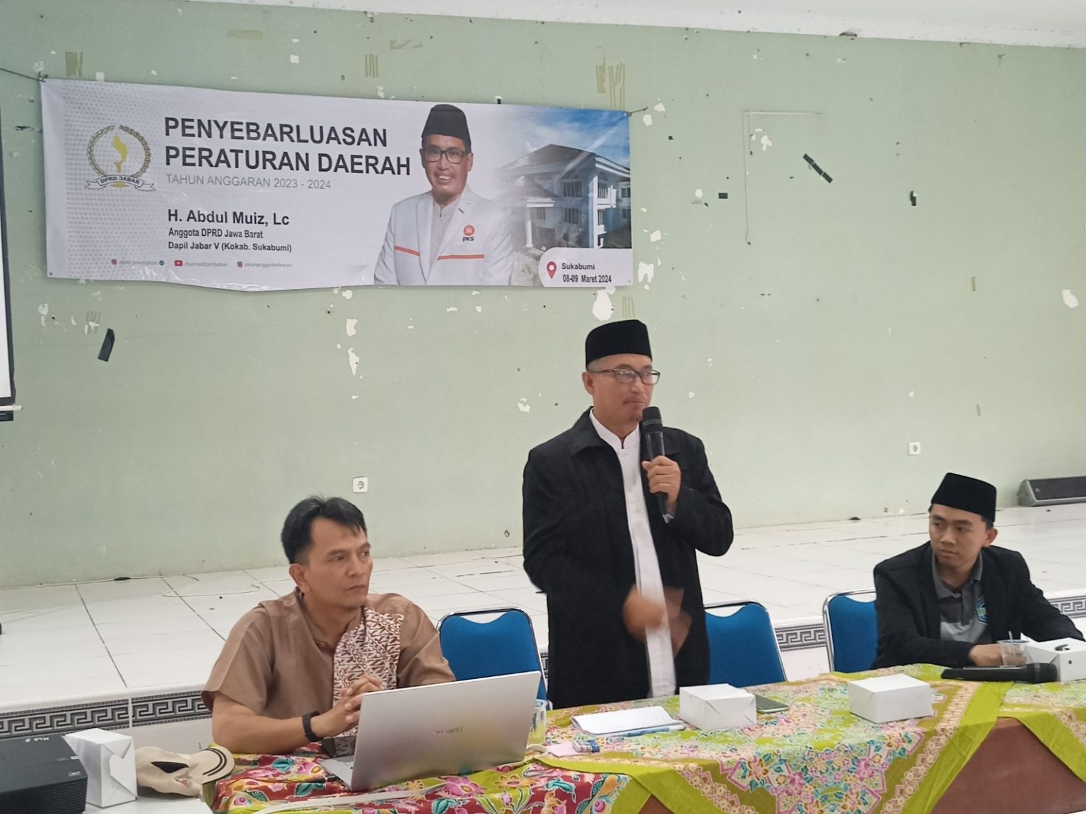 Anggota DPRD Fraksi PKS Abdul Muiz memaparkan terkait Peraturan Daerah Nomor 5 Tahun 2021 (Perda 5/2021) tentang Penyelenggaraan Ketentraman, Ketertiban Umum, dan Perlindungan Masyarakat kepada masyarakat 