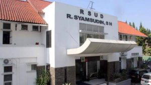 LENGGANG: Kondisi RSUD R Syamsudin SH saat keadaan lenggang, Selasa (16/4).(FT: DOK/RADARSUKABUMI)