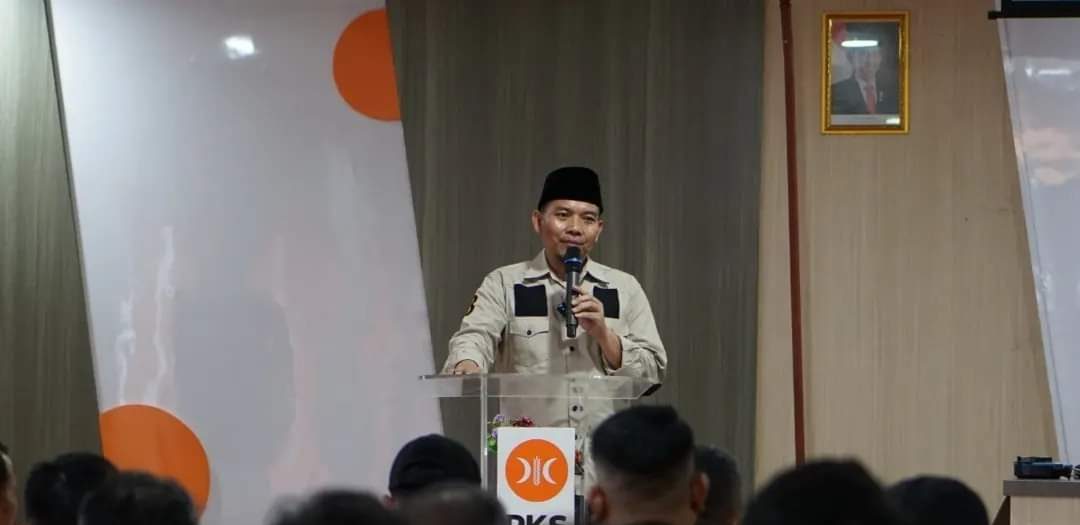 Ketua DPC PKS Kabupaten Sukabumi, M. Sodikin.