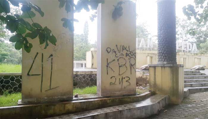 Dinding RTH Taman Bapelitbangda Kabupaten Sukabumi