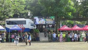 Bazar Murah TNI, Kodim 0607/ Kota Sukabumi Diserbu Warga 