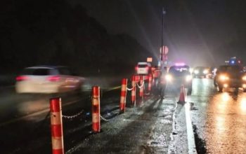 Suasana arus lalu lintas di Jalan Tol Jakarta-Cikampek. (Jasa Marga)