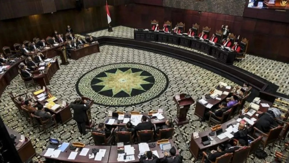 Suasana sidang lanjutan sengketa hasil Pilpres 2024 di Mahkamah Konstitusi, Jakarta, Kamis (4/4/2024). (Hafidz Mubarak)