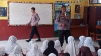 Anggota Kepolisian Resor Sukabumi Kota gencar melakukan edukasi tentang perundungan dan kenakalan remaja kepada sejumlah pelajar sekolah dasar dan sekolah menengah di Kota Sukabumi.