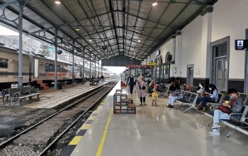 PT KAI Daop 1 Jakarta Mengucapkan permohonan maaf atas gangguan operasional perjalanan KA Pangrango lintas Sukabumi - Bogor dampak gangguan Lokomotif di Sinyal Masuk Stasiun Cisaat