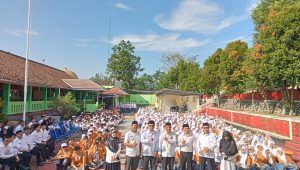 Lepas Masa Jabatan Kepala Madrasah, Ini Pesan Badru Tamam kepada Siswa MAN 1 Kota Sukabumi