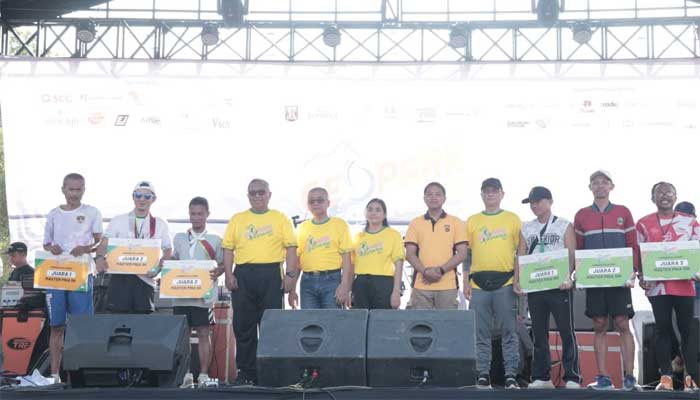 Bupati Sukabumi Geopark Ciletuh Run 2024