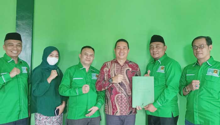 Deden Deni Wahyudin