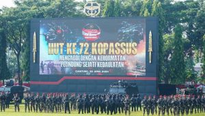 Pangkostrad Hadiri Upacara Parade dan Syukuran HUT ke-72 Kopassus