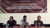 Komisi Pemilihan Umum (KPU) Kabupaten Sukabumi menggelar Rapat Pleno Terbuka penetapan kursi dan calon terpilih Anggota DPRD Kabupaten Sukabumi Periode 2024-2029 pada Pemilihan Umum Tahun 2024 pada Kamis (02/05/2024).