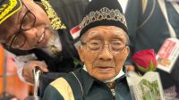 Mbah Harjo jemaah haji tertua tahun 2024 berusia 110 tahun berasal dari Jawa Timur . (ist)