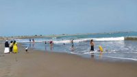 Objek Wisata Pantai Batu Bintang Palabuhanratu Semakin Mempesona