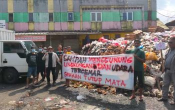 Sampah Pasar Cisaat Sukabumi