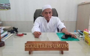Sekretaris MUI Kabupaten Sukabumi, K.H. Ujang Hamdun