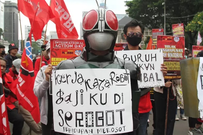 Polri bersama TNI, Pol PP, Damkar serta Dishub siap melakukan pengamanan Hari Buruh Internasional atau May Day.