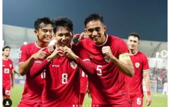 Witan Sulaeman saat membela timnas Indonesia U23 bersama Arhan dan Rizky Ridho