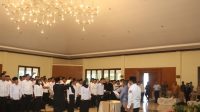 Pelantikan ratusan anggota PPK Pilkada Kabupaten Sukabumi 2024 di salah satu hotel di wilayah Kecamatan/Kabupaten Sukabumi, Jabar pada Kamis (16/5/2024).