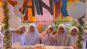SMP IT Adzkia Sukses Gelar Science Expo 2024