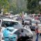 Kondisi kemacetan di Jalan Raya Puncak, Kabupaten Bogor, Jumat (10/5/2024). (Foto: Hendi/Radar Bogor)