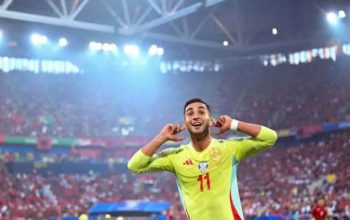 Selebrasi Ferran Torres setelah mencetak gol untuk Timnas Spanyol dalam pertandingan ke-3 Grup B Piala Eropa 2024 lawan Albania di Dusseldorf, Selasa (25/6/2024). (UEFA)