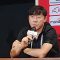 Timnas Indonesia vs Filipina tercipta melalui tendangan Tom Haye 32' dan tandukan Rizky Ridho 56' membuat garuda memperoleh tiga point serta memperjauh jarak dengan Vietnam yang tak lepas dari tangan dingin Shin Tae-yong. -Dimas Rafi-
