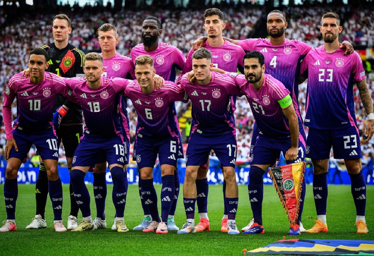 Dua gol Jerman ke gawang Hungaria sudah cukup meloloskan Der Panzer ke babak sistem gugur Euro 2024. Timnas Jerman mampu mengatasi perlawanan Hungaria pada Rabu