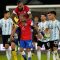 Selebrasi Eduardo Vargas dan Arturo Vidal, Argentina vs Chile, Copa America 2021 (c) AP Photo