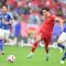 Pesepakbola Timnas Indonesia Rafael William Struick (tengah) menggiring bola dibayangi pemain Jepang Takehiro Tomiyasu (kanan) saat bertanding pada babak penyisihan grup D Piala Asia 2023 di Stadion Al Thumama, Doha, Qatar, Rabu (24/1/2024). (Yusran Uccang)
