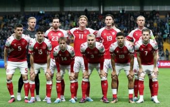 Denmark akan menghadapi Slovenia di laga perdana. (REUTERS/Pavel Mikheyev)