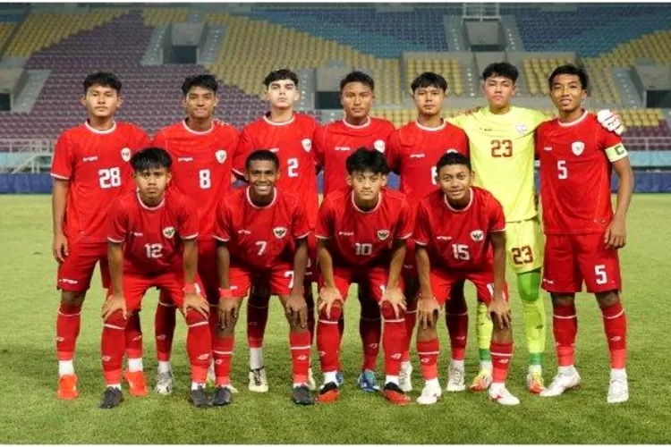 Potret Timnas U16 Indonesia dalam laga ujicoba menjelang turnamen Piala AFF U16 2024 di Kota Solo. (Sumber: PSSI)
