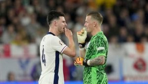 Prediksi Inggris vs Slovenia, Laga Keras Pamungkas