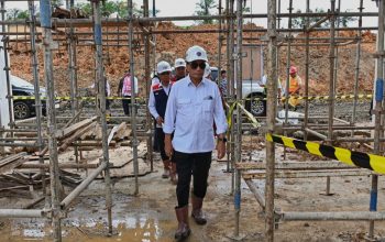 Menteri Perhubungan Budi Karya Sumadi kembali mengecek progres pembangunan Bandara Ibu kota Nusantara (IKN) yang ditargetkan bisa beroperasi pada 1 Agustus 2024- Dok. Kemenhub-