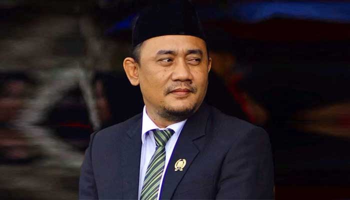Andri Hidayana