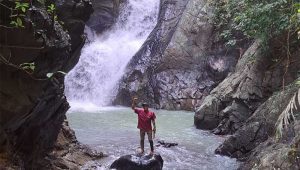Curug Cierang Sukabumi Keindahannya Menakjubkan, Lokasinya di Area Geser Cipanas Cisolok