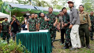Kasad Bersama Pangkostrad Lepas Liarkan Satwa Dilindungi di Gunung Sanggabuana