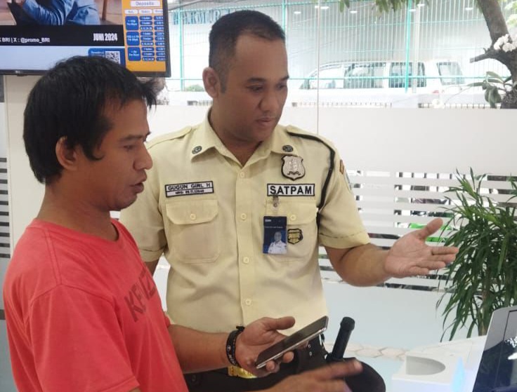 HIMBAUAN : BRI mengimbau masyarakat, khususnya para nasabah BRI untuk berhati-hati dan waspada terhadap berbagai tindak penipuan kejahatan perbankan termasuk yang mengatasnamakan BRI.