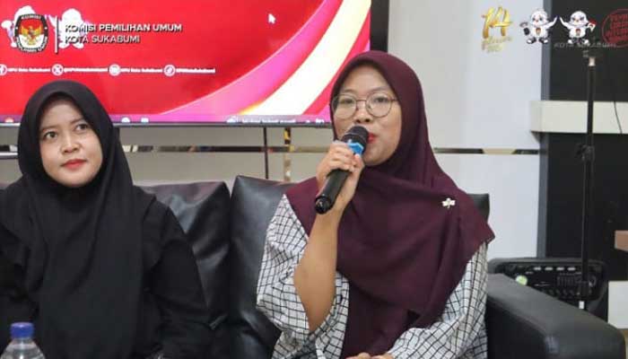Komisioner KPU Kota Sukabumi Seni Soniasih