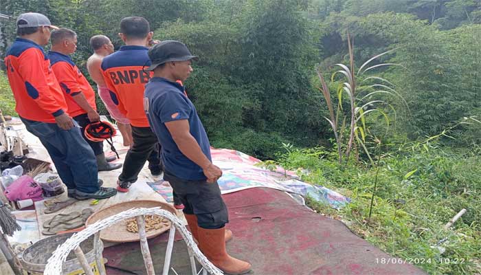 Longsor Jalan Merbabu Kota Sukabumi