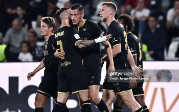 Jay Idzes sukses membawa Venezia promosi ke kasta tertinggi Italia (Sumber Foto : getty images)