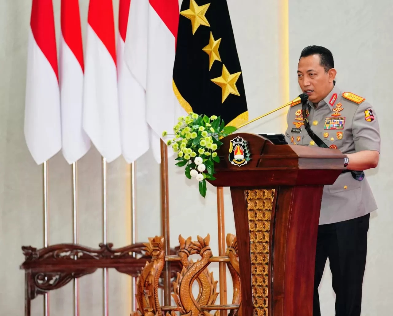 Kapolri Jenderal Listyo Sigit Prabowo saat menutup Pendidikan Taruna Akpol di Semarang. (Mabes Polri)