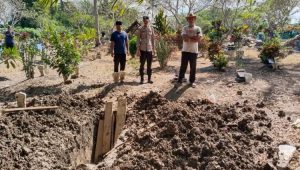 Baru 7 Hari Dikubur, Tali Pocong Jasad Perempuan Hilang Dicuri