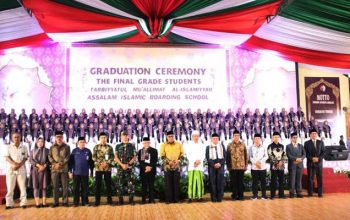 Wisuda Santri Ponpes Assalam Putri Sukabumi 2024