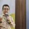 Ketua Komnas KIPI Hindra Irawan Satari saat menyampaikan keterangan kepada wartawan dalam agenda Temu Media Pekan Imunisasi Dunia 2024 di Gedung Kementerian Kesehatan RI, Senin (18/3/2024). (Mecca Yumna NP)