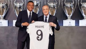 Kylian Mbappe Resmi Dikenalkan Real Madrid