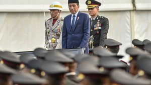 Presiden Jokowi Minta Polisi Jadi Teladan Masyarakat